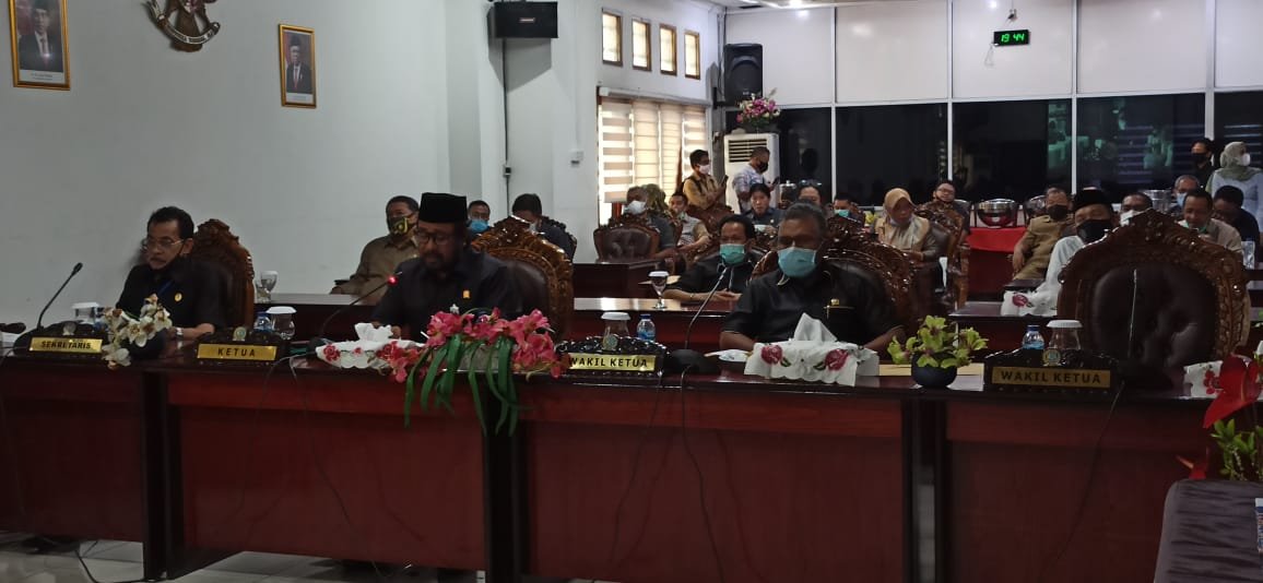 DPRD DAN PEMKOT BALIKPAPAN SAHKAN PERDA PENYERTAAN MODAL PDAM
