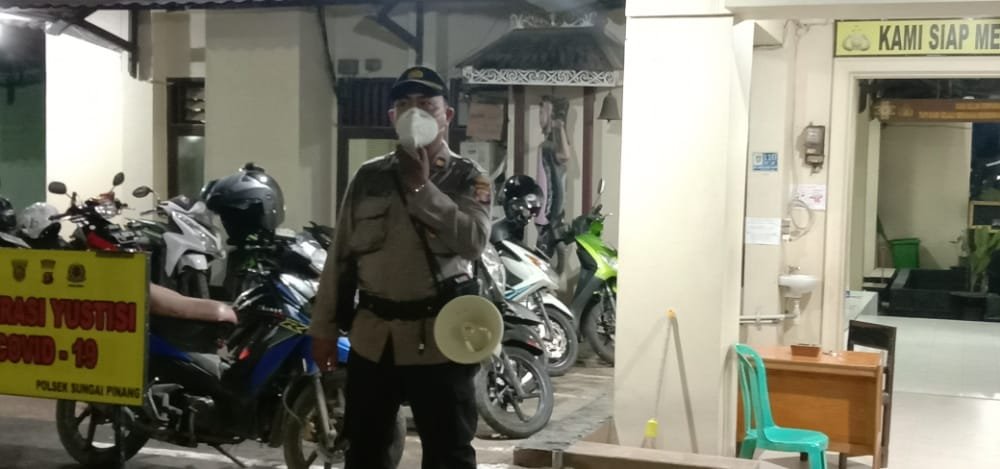 WhatsApp Image 2020 12 19 at 23.53.22 Tertib Prokes Covid, Polsek Sungai Pinang Sisir Tempat Hiburan PROKALTIM