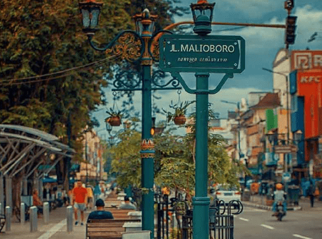 malioboro jogjakarta 5 Destinasi Wisata yang Diburu Netizen Lewat Google untuk Liburan Akhir Tahun PROKALTIM