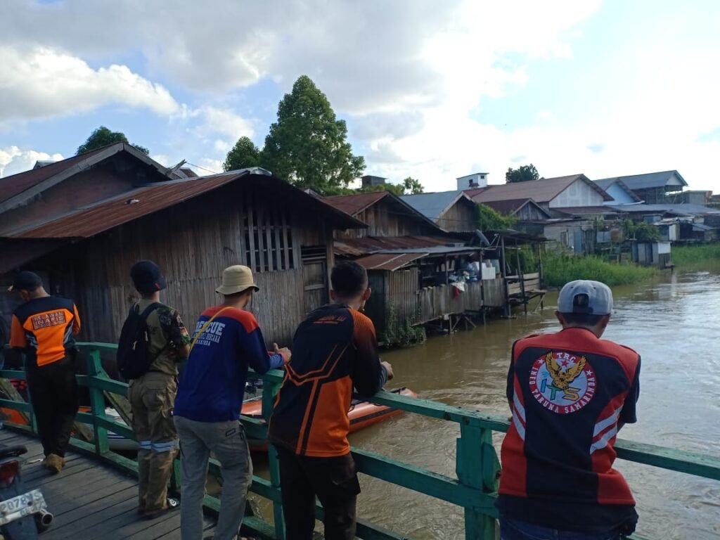 Tidak bisa Berenang Terseret Arus Sungai Difin Masih Dalam Pencarian2 Tidak bisa Berenang, Terseret Arus Sungai, Difin Masih Dalam Pencarian PROKALTIM
