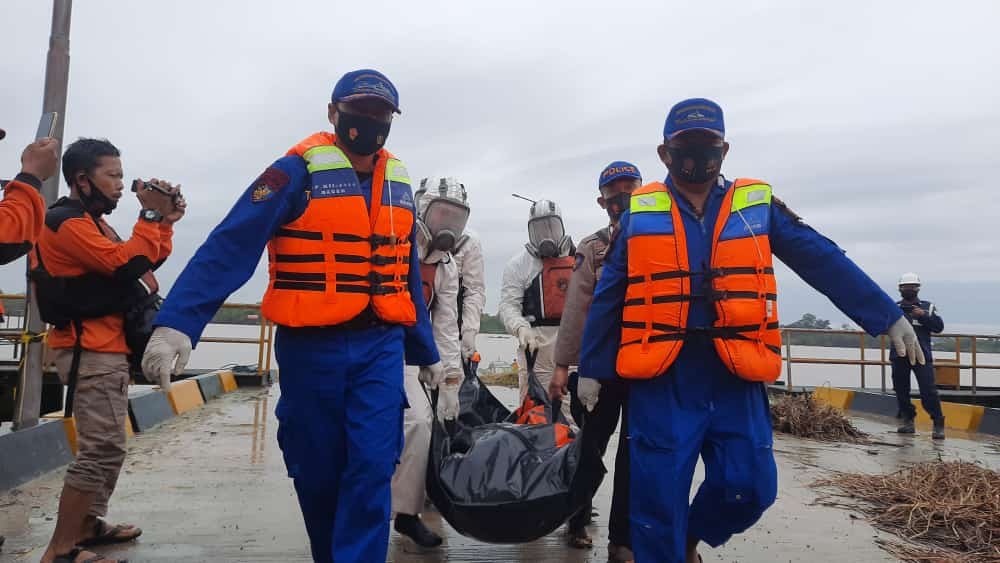 IMG 20210212 WA0006 Wajah dan Kepala Rusak, Diduga Korban Tongkang Terbakar PT Barokah Perkasa. PROKALTIM