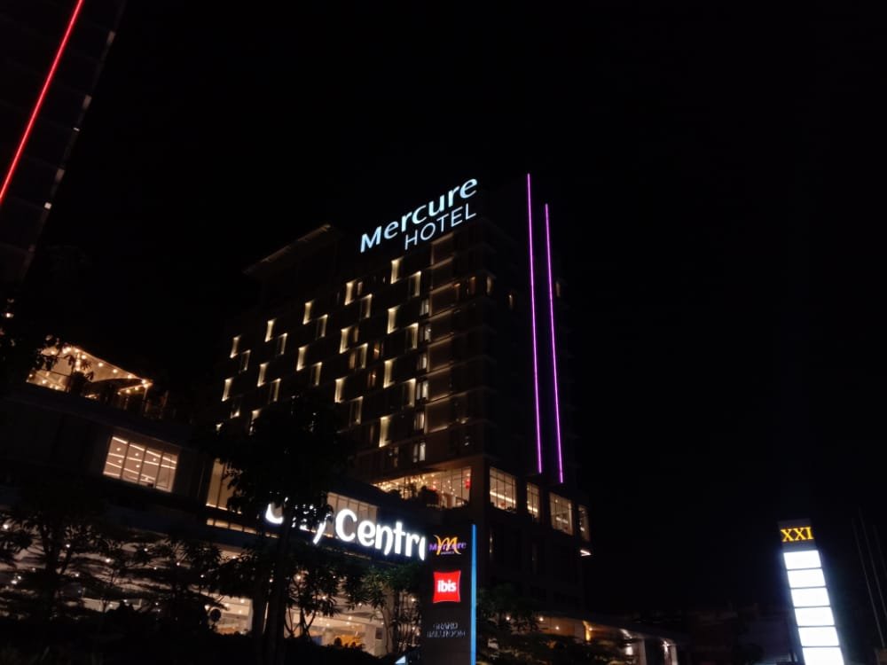 Milad Pertama, Mercure-Ibis Leading Hotel di Samarinda.