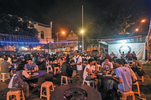 PPKM Jilid III Berlaku 13-27 Februari, Pasar hingga Mal Boleh Buka