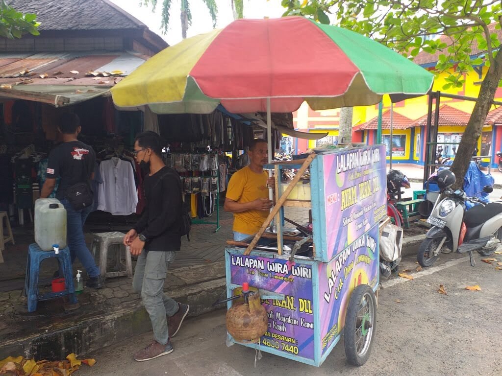 20210331 111110 Jelang Puasa, Sembako Masih Stabil, Pedagang Berharap Harga Tetap Sampai Lebaran. PROKALTIM