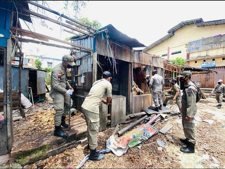 Tertib PKL, Sungai Dama Berbenah