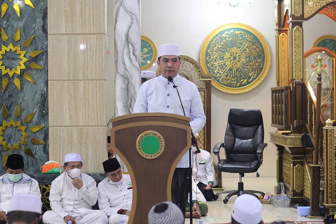 Esensi Isra Mi’raj, Andi Harun Bolehkan Masyarakat Melakukan Kegiatan, Tetap Patuhi Prokes.