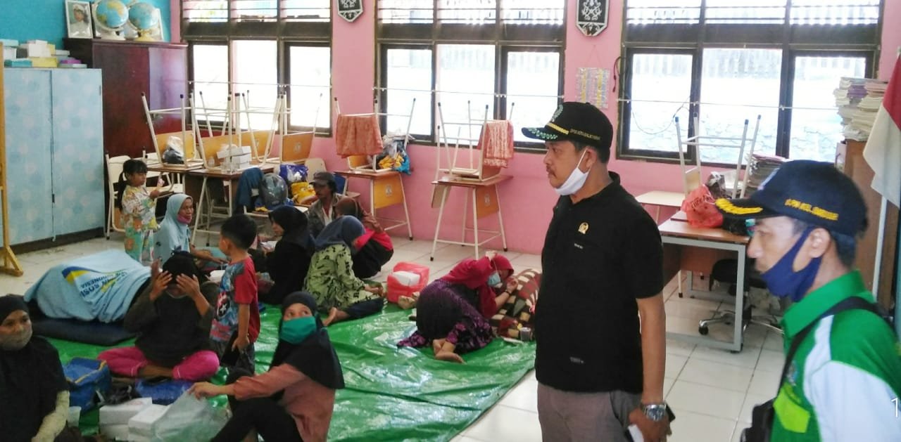 Juga jadi Perhatian Pelajar Korban Kebakaran Kehilangan Peralatan Sekolah Saat Kebakaran di Gunung Polisi