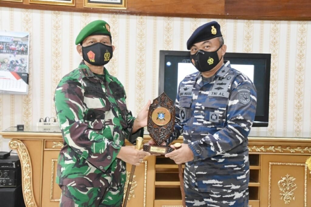 IMG 20210327 WA0045 Kunjungan Danlanal Balikpapan di Korem 091/Aji Surya Nata PROKALTIM