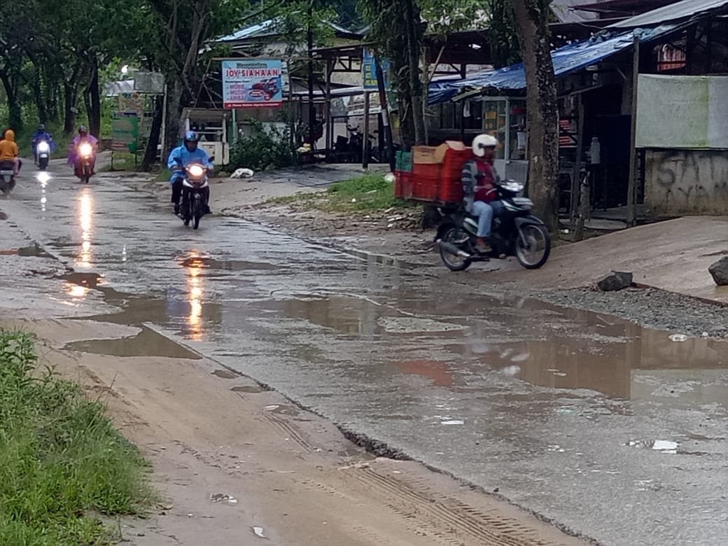 IMG 20210330 WA0019 Efek Tambang Ilegal, Jalan di Sukorejo Rusak PROKALTIM