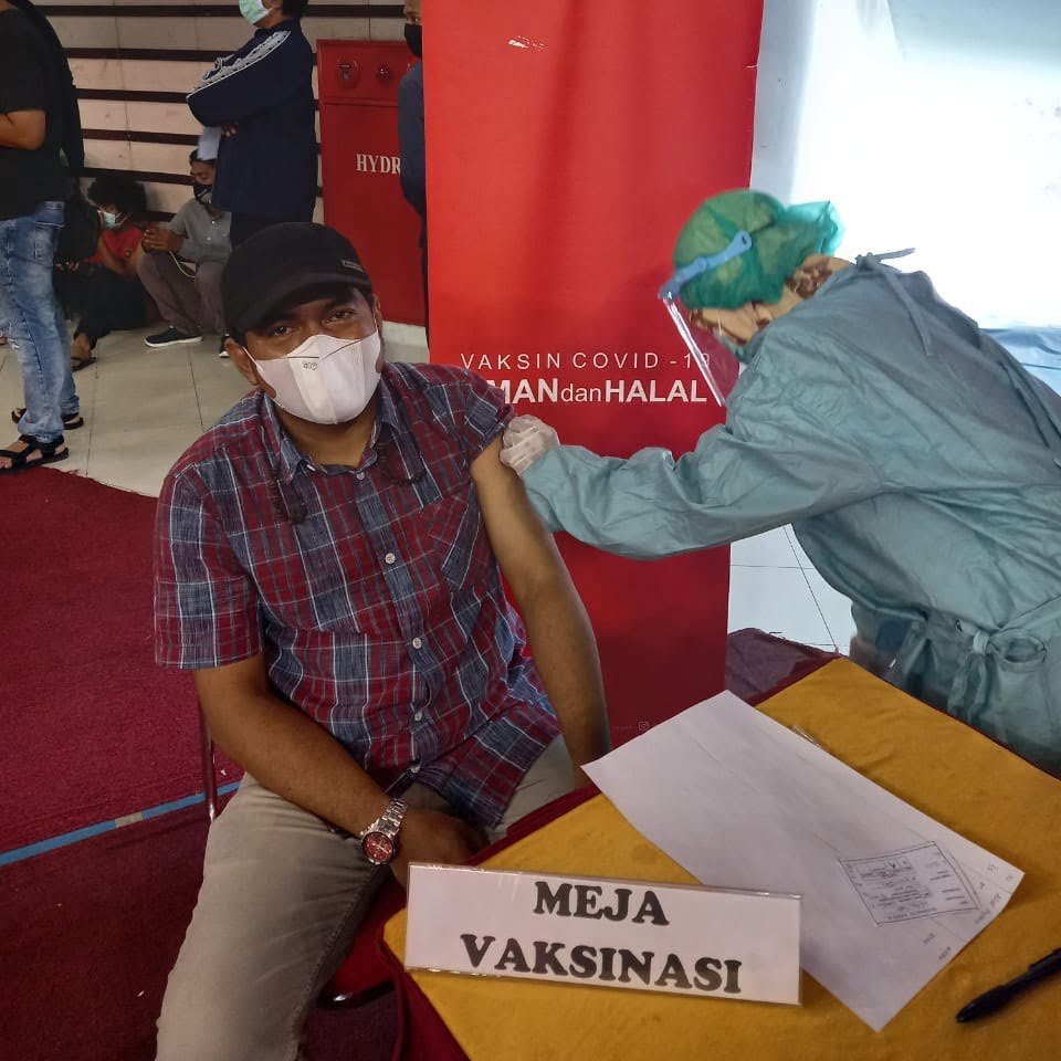 Anggota DPRD Kota Balikpapan Jalani Vaksin Covid-19