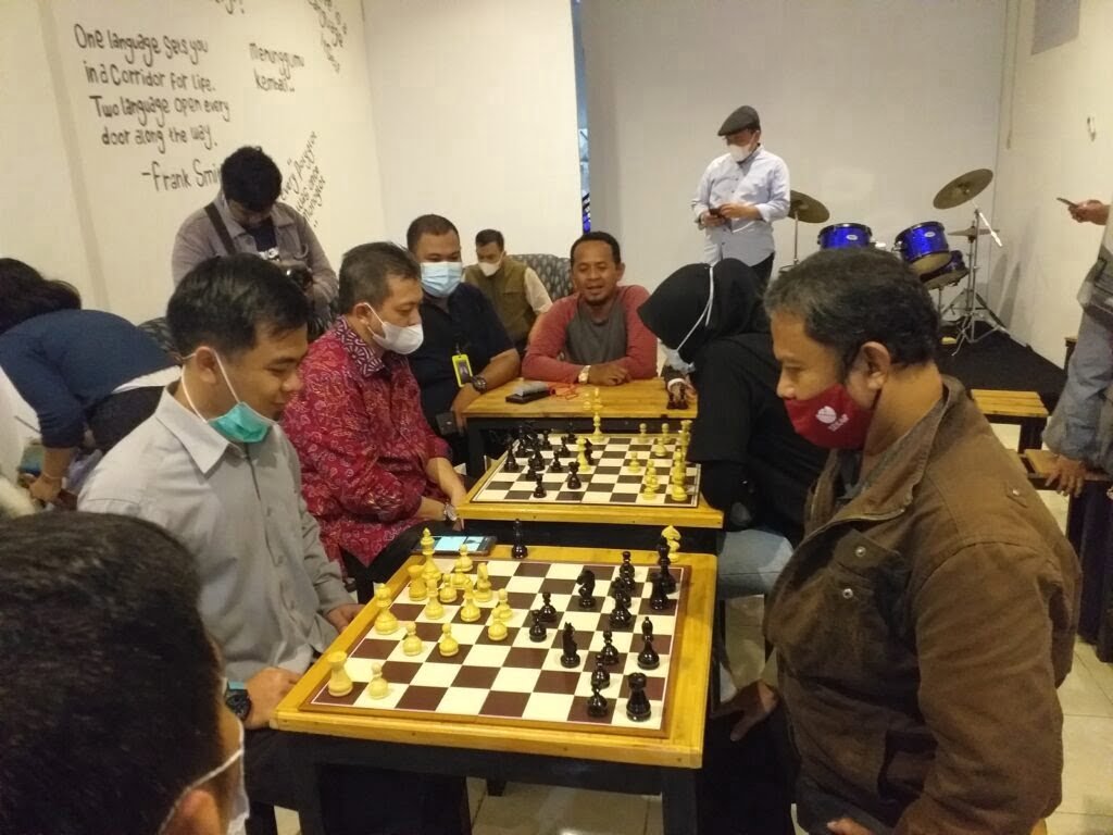20210403 212612 Hadir dengan Konsep Tongkrongan Edukatif, Wakil Gubernur Apresiasi 180 Degree Kopi PROKALTIM