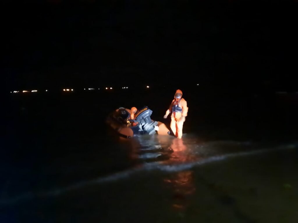 IMG 20210409 WA0009 Terjebak di Tengah Laut saat Angin Kencang, Empat Pemancing Terombang-Ambing Ditengah Laut PROKALTIM