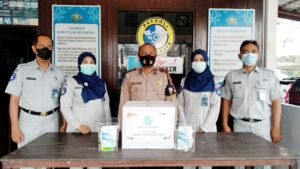 WhatsApp Image 2021 05 24 at 21.21.02 Santunan dan Bantuan Jasa Raharja Kaltimra selama Lebaran 2021, Suratno : Serahkan Santunan Senilai 762 juta PROKALTIM