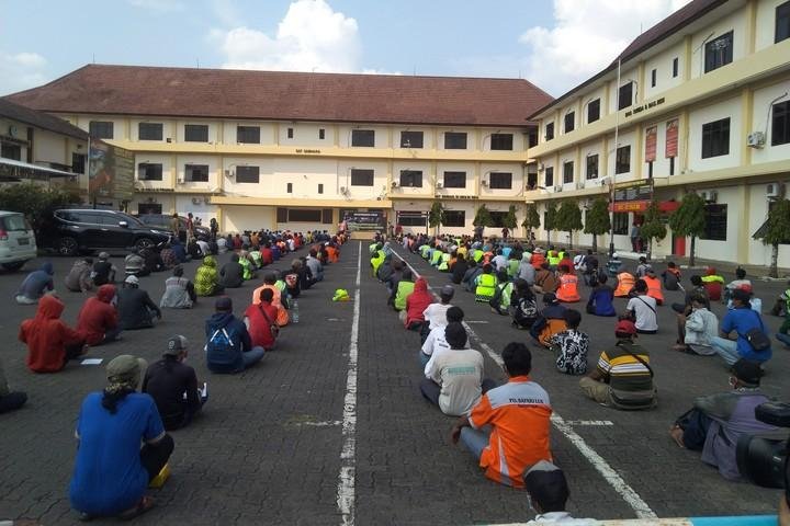 2021 06 12 Ratusan preman yang terjaring razia Berantas Premanisme, Irjen Argo: Kapolri Instruksikan Seluruh Polda Se-Indonesia Laksanakan Operasi Premanisme PROKALTIM