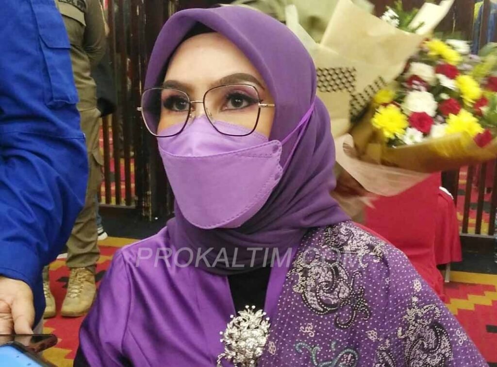 HJ. NURLENA MASUD Nurlena Mas'ud Fokus Penanganan Gizi Buruk Balikpapan PROKALTIM