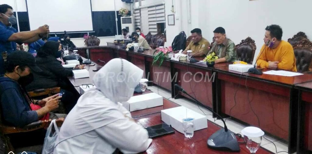 WhatsApp Image 2021 06 01 at 21.02.21 DPRD Rapat Paripurna dan Pidato Wali Kota Balikpapan, Wajib Terapkan Prokes PROKALTIM