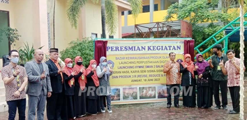 WhatsApp Image 2021 06 18 at 21.22.26 Launching Perpustakaan Digital, SMAN 2 Gandeng Gramedia  PROKALTIM