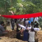 Beri Penghormatan Terakhir Veteran Pejuang, Lanal Balikpapan Laksanakan Pemakaman Menerapkan Prokes