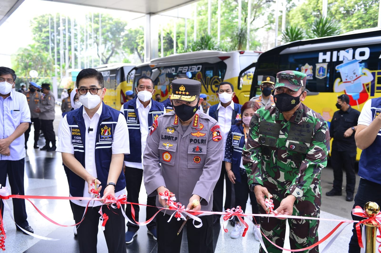 IMG 20210821 WA0012 Kapolri Lepas Bus Vaksinasi Keliling, Sasar Warga yang Tak Terjangkau PROKALTIM