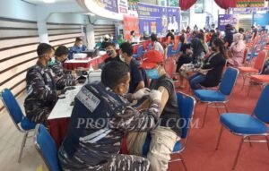 Screenshot 6 Peringati Hari Kemerdekaan RI-76, Serbuan Vaksin Lanal Balikpapan PROKALTIM