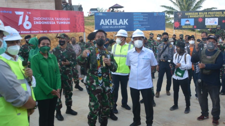 kasad 1 Kasad Jenderal Andika Perkasa Meninjau Proyek Perumahan Program SBSN di Yonkav 13/SL PROKALTIM