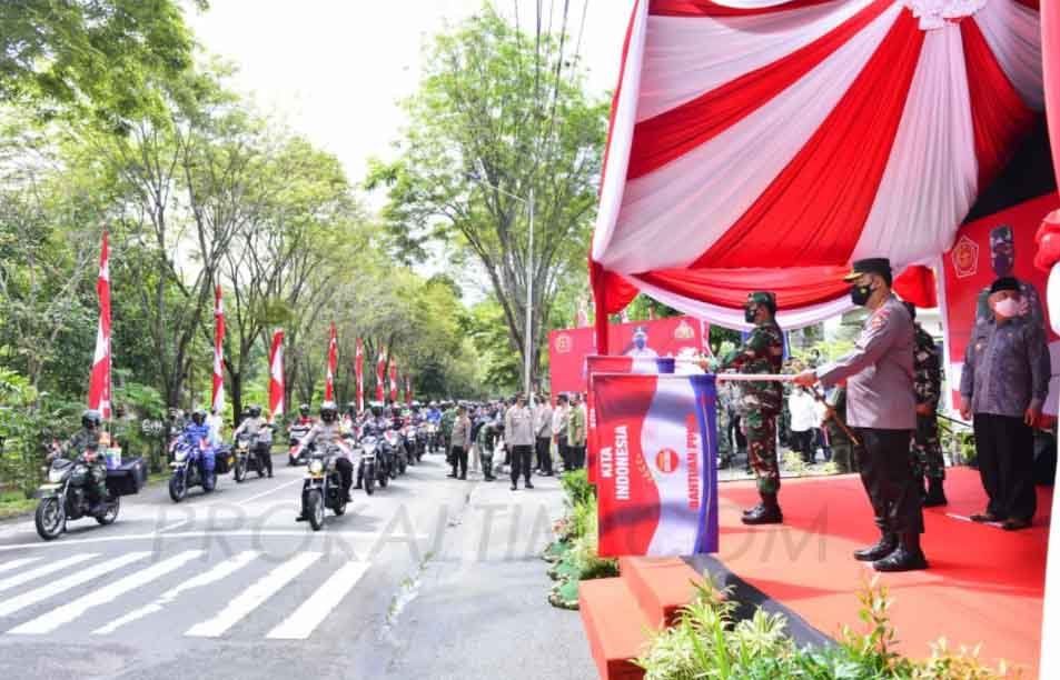 panglima kapolri Bantu 3600 Dosis, Panglima TNI dan Kapolri Tinjau Langsung Vaksin Massal di Dome Balikpapan PROKALTIM