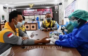 tni al Wujud Peduli TNI AL, Gelar Donor Darah dan Plasma Konvalesen PROKALTIM