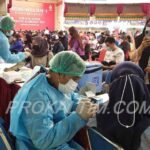 Jalin Sinergitas, Pemkot, TNI, Polri, Lanal Balikpapan Turut Serta Serbuan Vaksinasi di Dome