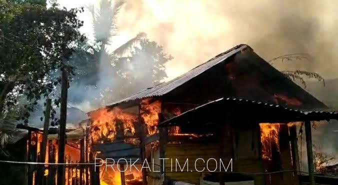20210905 102859 Ketiga Kalinya Gunung Bugis Kembali Terbakar PROKALTIM