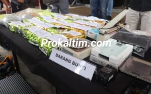 24 Kilogram Sabu dan 37 Ribu Butir Ekstasi Gagal Edar, Polisi Amankan 6 Pelaku PROKALTIM 2 WhatsApp Image 2021 09 12 at 16.21.19 24 Kilogram Sabu dan 37 Ribu Butir Ekstasi Gagal Edar, Polisi Amankan 6 Pelaku PROKALTIM