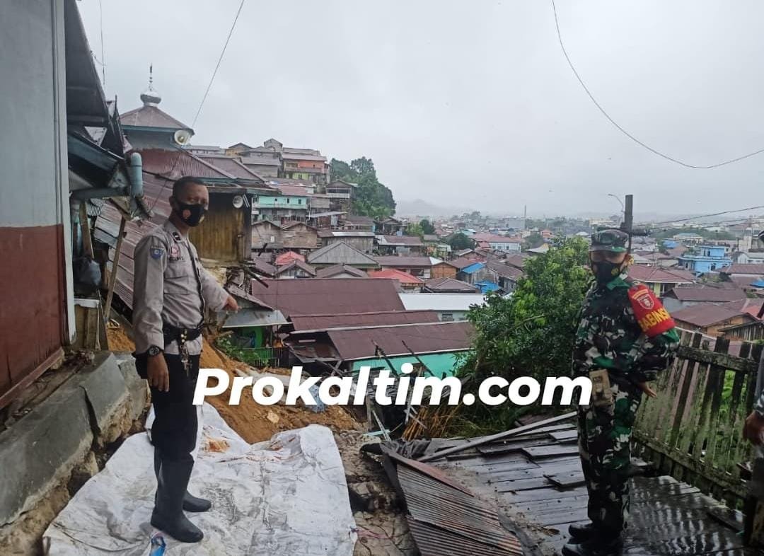 WhatsApp Image 2021 09 15 at 10.09.51 Longsor Mengancam, Warga Jelawat Mengungsi PROKALTIM