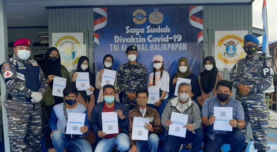 lanal vaksin1 Serbu Vaksin Masyarakat Maritim Desa Sungai Meriam Kecamatan Anggana Oleh Lanal Balikpapan PROKALTIM