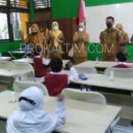Hari Pertama Sekolah Terbatas, Mendadak Wali Kota Tinjau di Sekolah