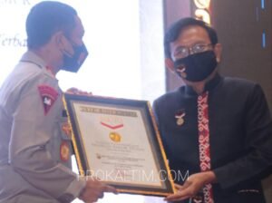 20211027 092828 Polda Kaltim Pecahkan Rekor MURI, dengan Vaksinasi 21 Ribu Pelajar SMP dan SMA PROKALTIM