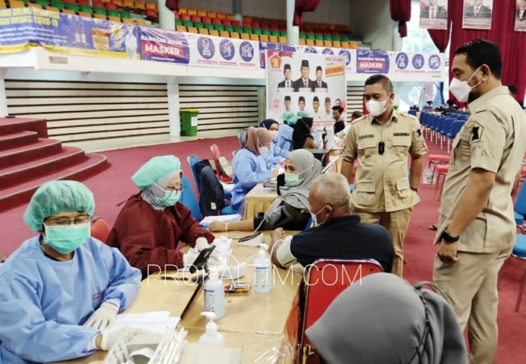 20211028 185533 Gerindra Gelar Vaksin Dosis ke Dua PROKALTIM