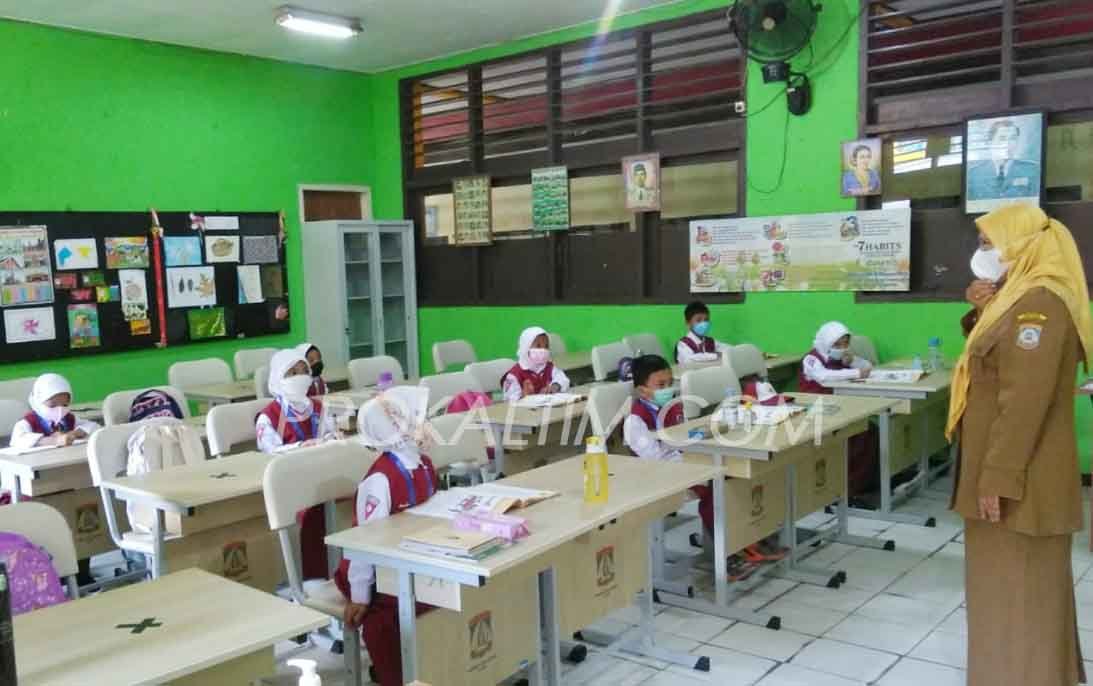 SKUL Sandy Ardian Dorong Vaksinasi Pelajar Terus Ditingkatkan PROKALTIM