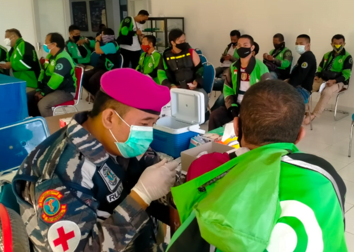 Screenshot 3 Dukung Herd Immunity, Pangkalan TNI AL Balikpapan Serbu Ojol dengan Vaksin PROKALTIM