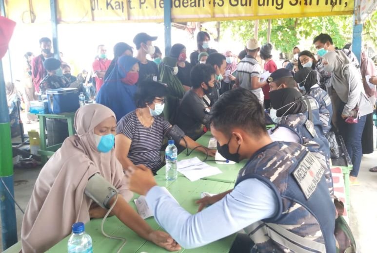 seraya TNI AL Balikpapan Serbu Ratusan Orang Pantai Seraya Sepinggan PROKALTIM