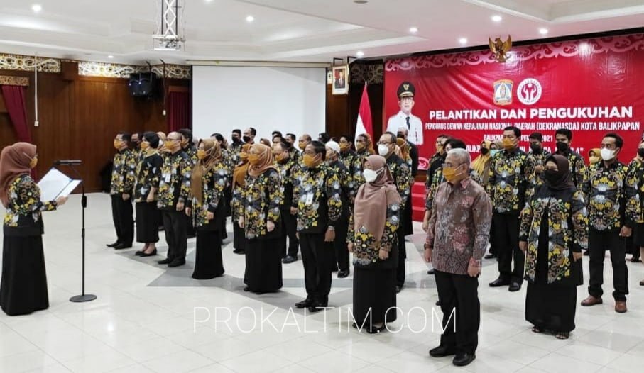 20211110 091405 Hj. Nurlena Melantik Pengurus Dekranasda Balikpapan Periode 2021-2026 PROKALTIM