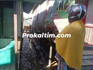 WhatsApp Image 2021 11 11 at 17.43.46 Buaya Kerap Muncul di Pemukiman, Warga dan Relawan Siaga PROKALTIM