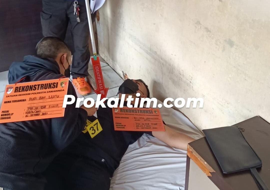 Kamar 508, 27 Tusukan dan 53 Reka Adegan, Pembunuhan Perempuan Asal Banjarmasin, Tersangka Mengira Ditipu Korban PROKALTIM 1 WhatsApp Image 2021 11 22 at 02.15.50 Kamar 508, 27 Tusukan dan 53 Reka Adegan, Pembunuhan Perempuan Asal Banjarmasin, Tersangka Mengira Ditipu Korban PROKALTIM