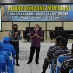 TNI AL Balikpapan: 3 Jam Bersama Pakar Komunikasi Dr Aqua Dwipayana