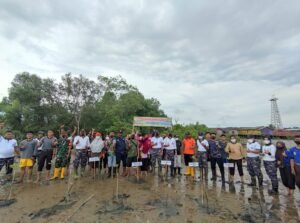 Semarak HUT Armada 2021, TNI AL Balikpapaan Gelar Penanaman Mangrove dan Baksos Serentak PROKALTIM 2 IMG 20211206 WA0003 Semarak HUT Armada 2021, TNI AL Balikpapaan Gelar Penanaman Mangrove dan Baksos Serentak PROKALTIM
