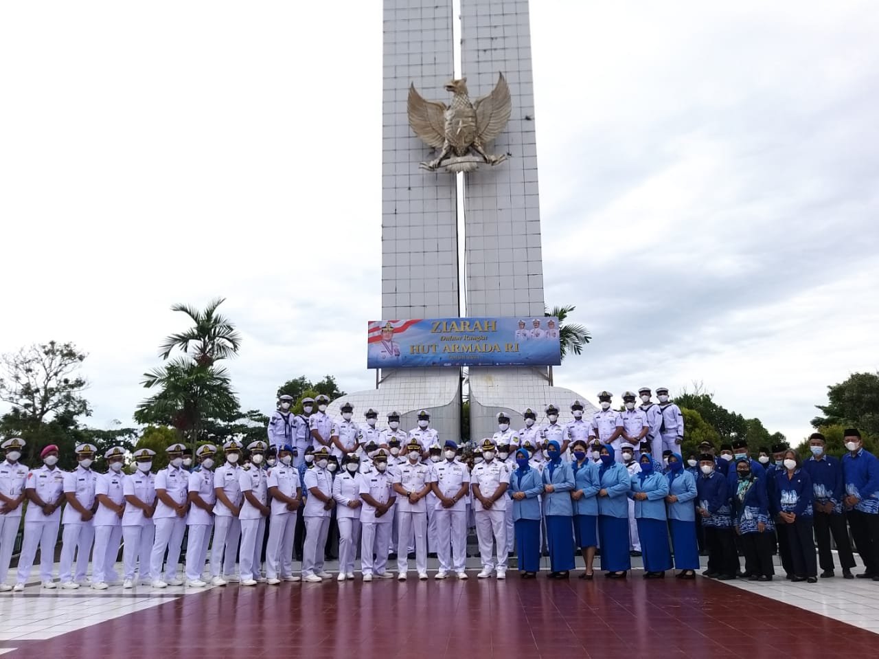 IMG 20211206 WA0013 Peringati Hari Armada, Pangkalan TNI AL Balikpapan Gelar Upacara dan Ziarah Rombongan PROKALTIM
