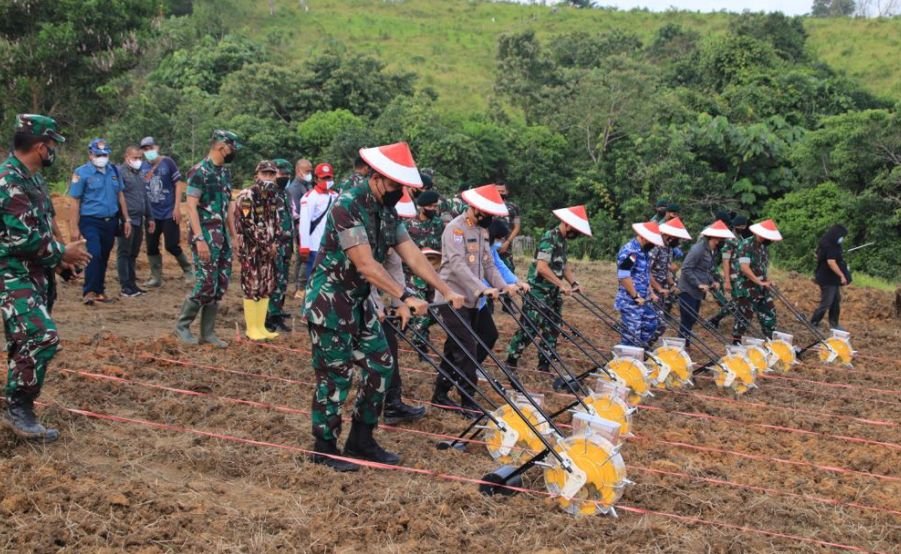 Kodam Launching Program Ketahanan Pangan dan Agro Wisata di Balikpapan