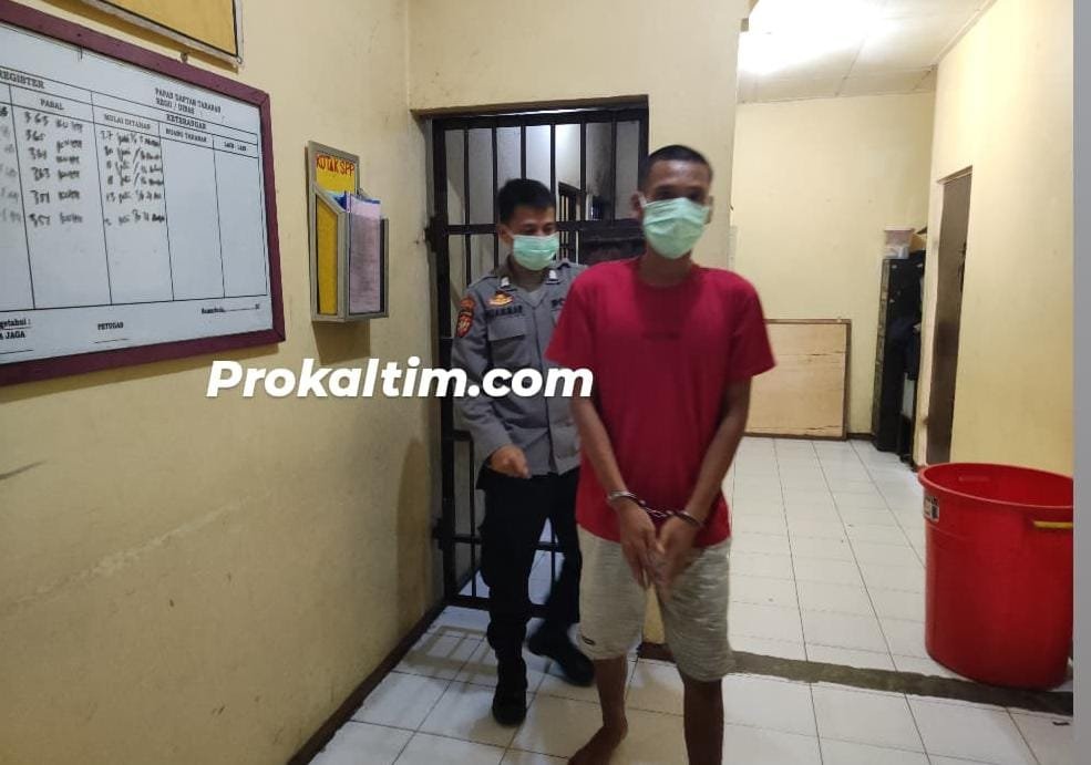 Terbakar Asmara, Tak Diberi Kabar Nekat Bakar Rumah Kekasih