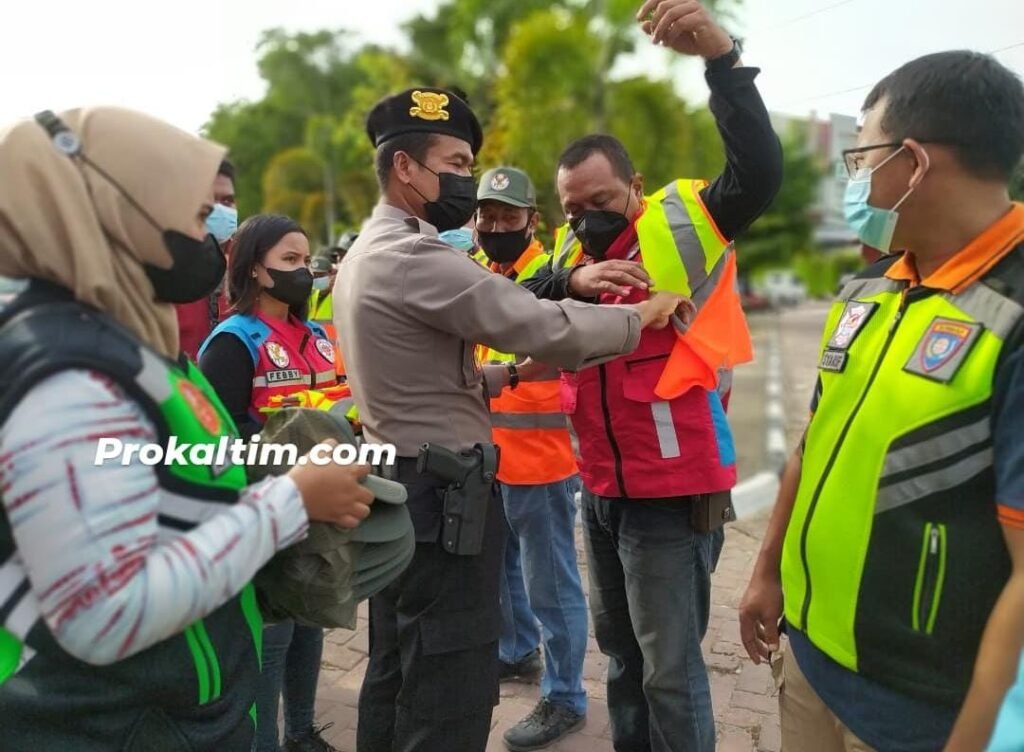 WhatsApp Image 2021 12 31 at 19.04.39 Ambulans Stand By di 10 Kecamatan, Antisipasi 24 Jam PROKALTIM