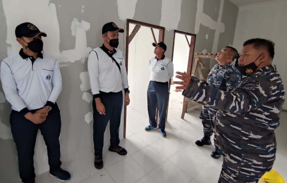 20220105 091750 Danlanal Balikpapan Tinjau Pembangunan Gedung Posmat PPU Hibah dari Pemkab PPU PROKALTIM