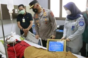 IMG 20220122 WA0005 Jasa Raharja Bersama Gubernur, Kapolda dan Bapenda Kaltim, Menyerahkan Santunan Kepada 34 Korban Kecelakaan Muara Rapak Secara Simbolis PROKALTIM