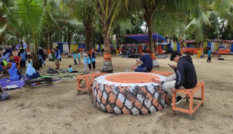 Kunjungan Meningkat ke Wisata Pantai Cemara Kampung Nelayan, Sabaruddin Desak Pemkot Beri Edukasi